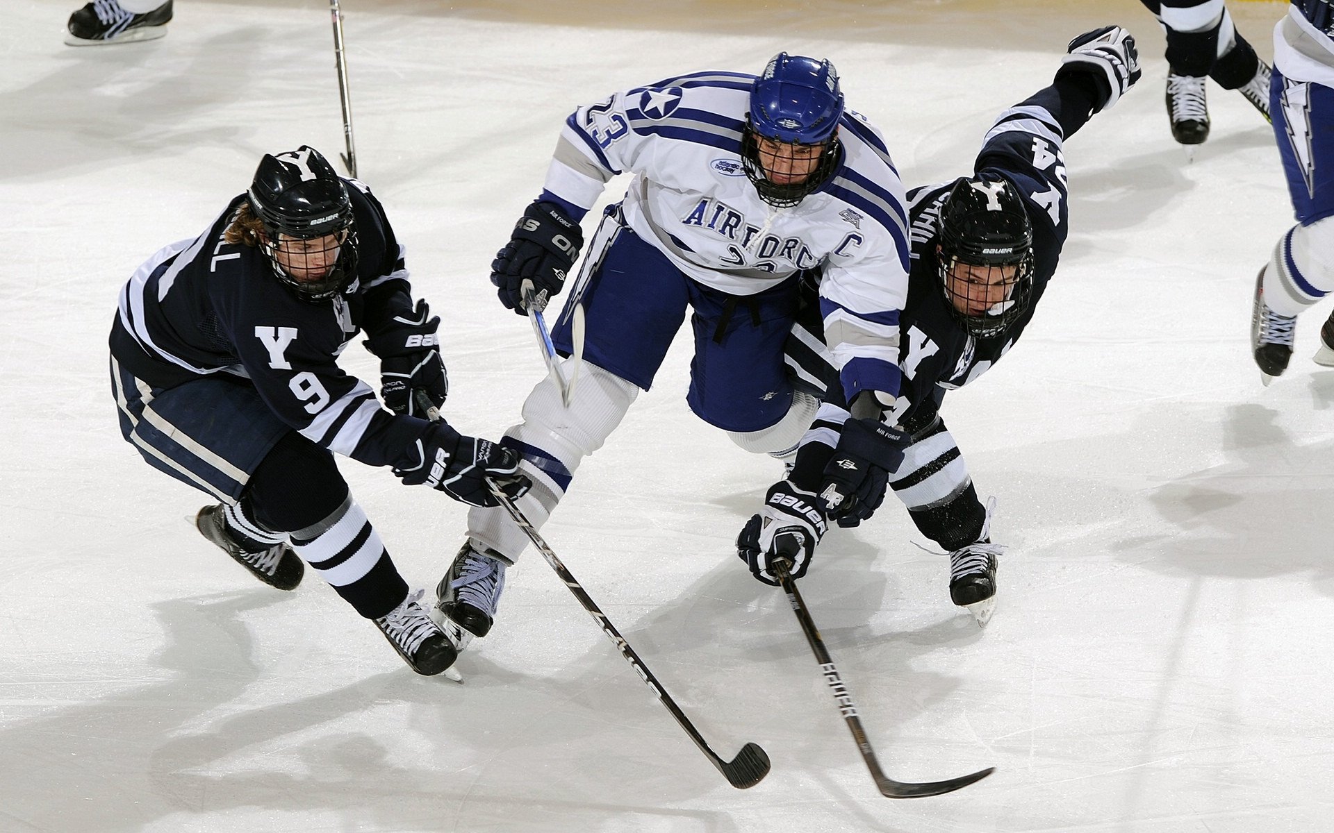 多国篮球交流赛在华举办,促进东西方文化交流,各国的篮球职业联赛都叫什么
